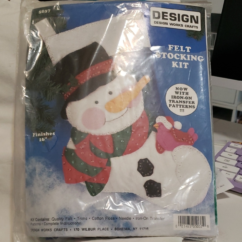 Design Works Crafts Felt Christmas Stocking Kit with Snowman